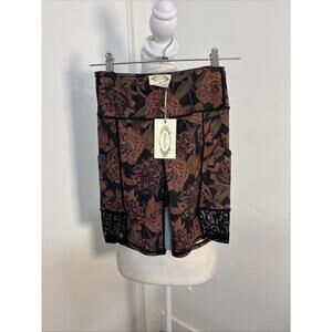Joyfolie Mia Joy Liv Bike Shorts in a dark floral print Lace Legs New NWT XS